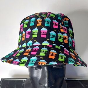 Black Background Colourful Drinks Kolby Bucket Hat BNWT Bucket Hat Size: L/XL